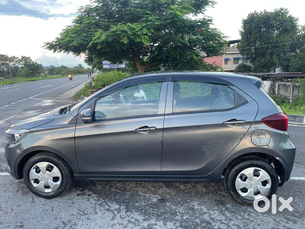 Tata Tiago 1.2 Revotron Xt, 2020, Petrol