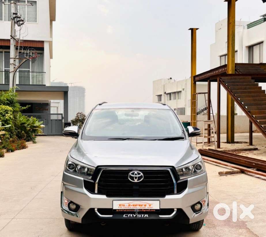 Toyota Innova Crysta 2.8z Automatic, 2018, Diesel