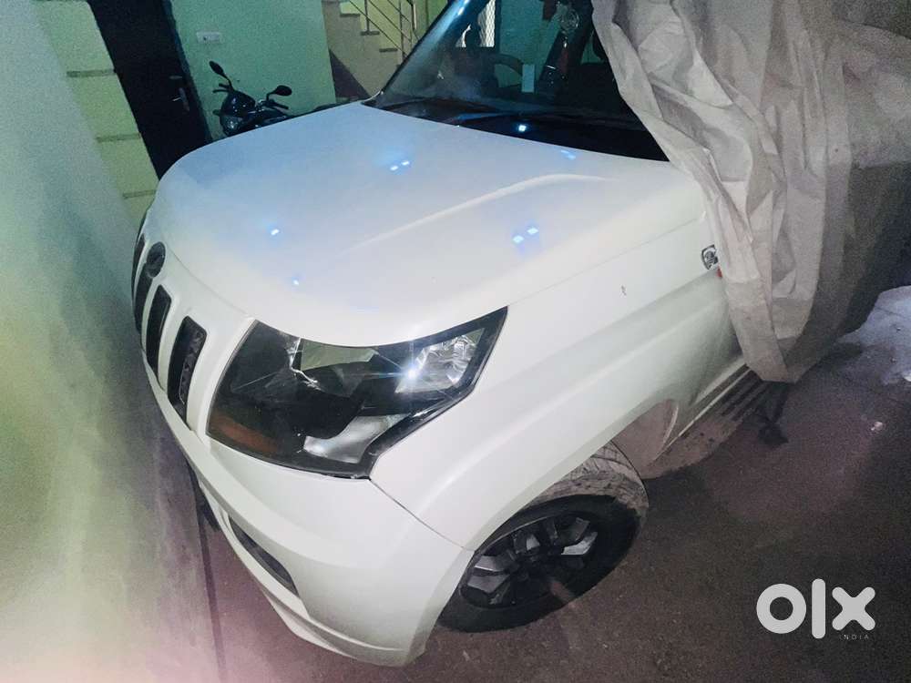 Mahindra Tuv 300 2018