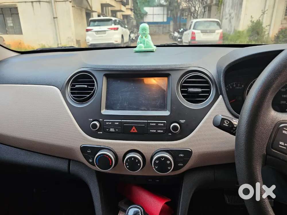 Hyundai Grand I-10 1.2 Vtvt Sportz At - Like Brand New