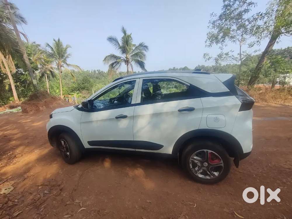 Tata Nexon November 2023 Petrol 12000 Km Driven