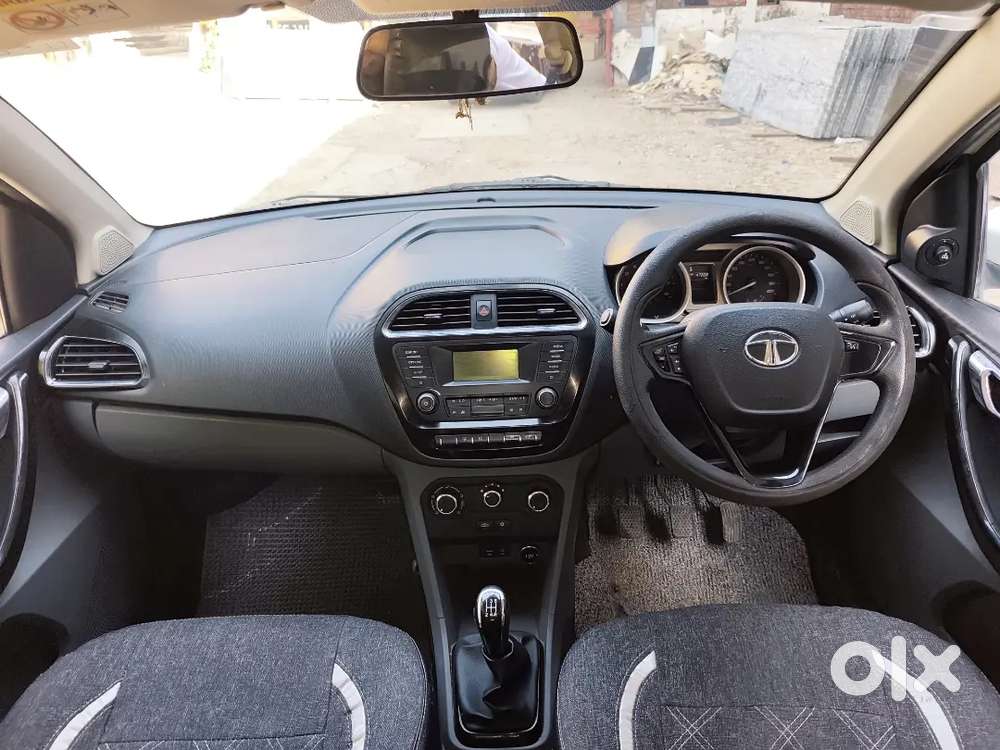 Tata Tigor Xz Petrol