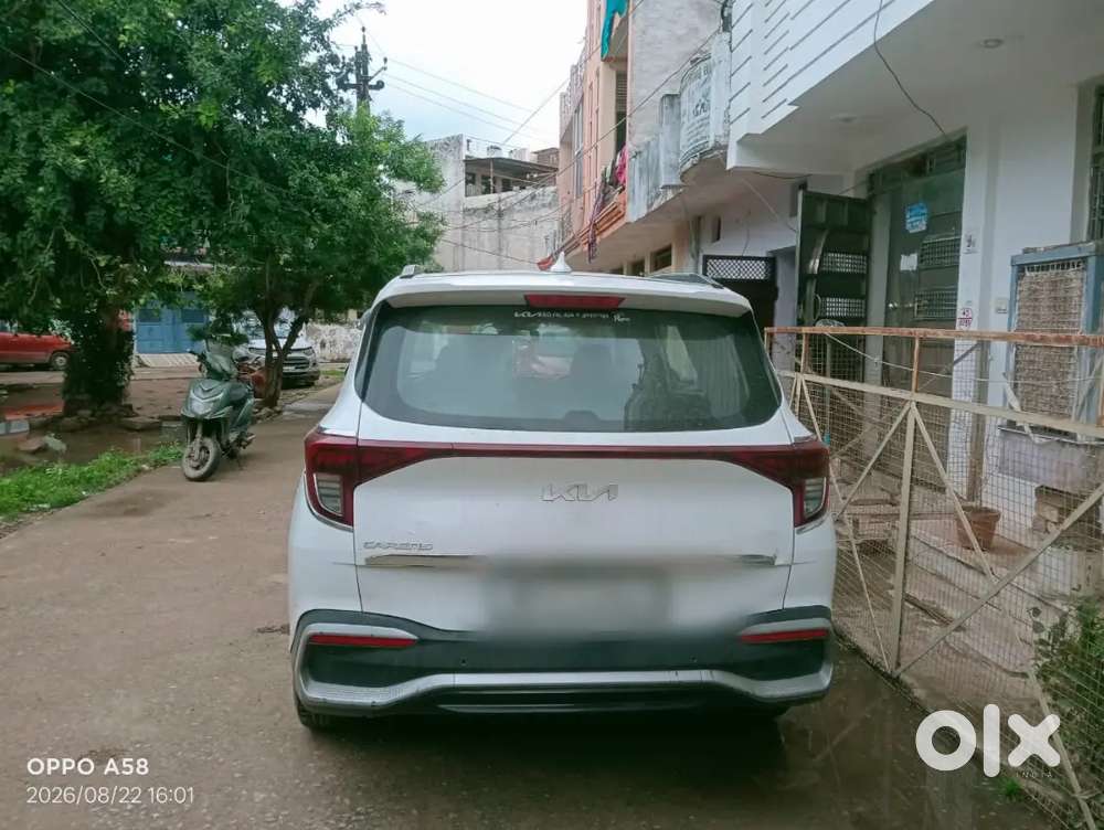 Kia Carens Luxury 7 Str Diesel 2023