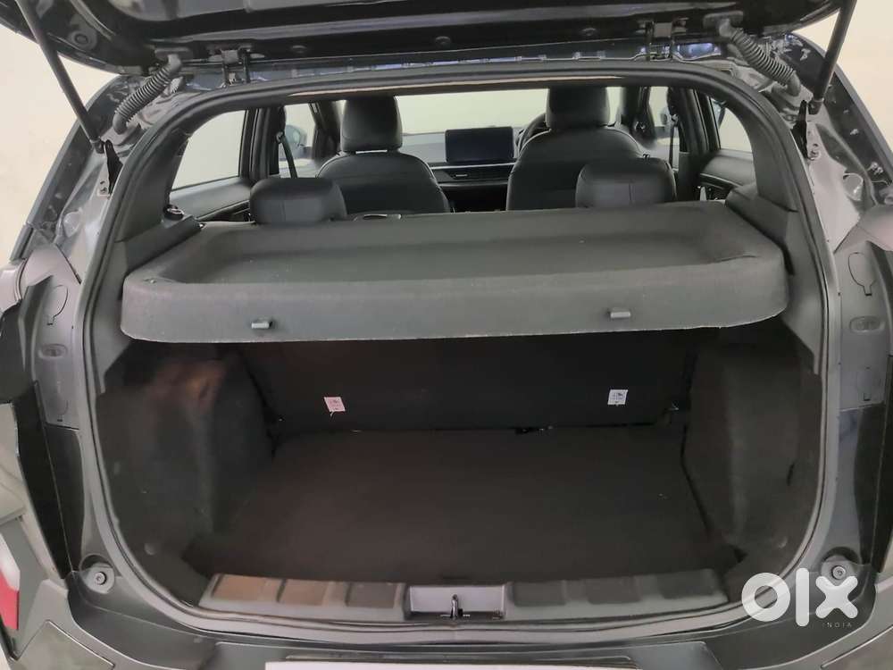 Tata Nexon Creative Plus 1.2 Revotron Petrol 7dca, 2024, Petrol