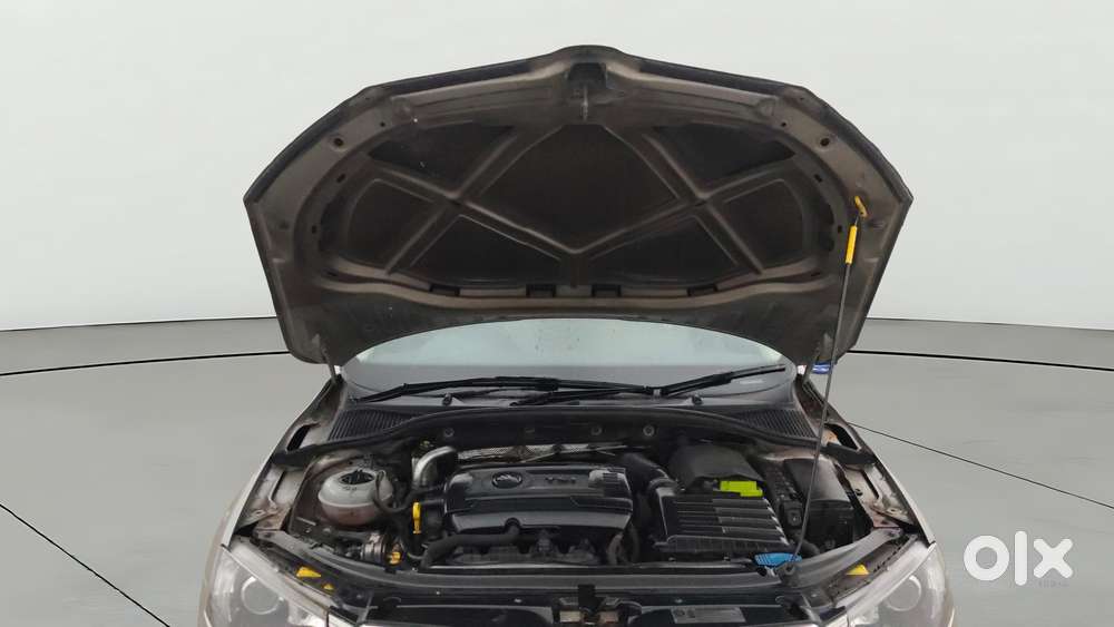 Skoda Octavia 1.8 Tsi Style Plus At, 2016, Petrol