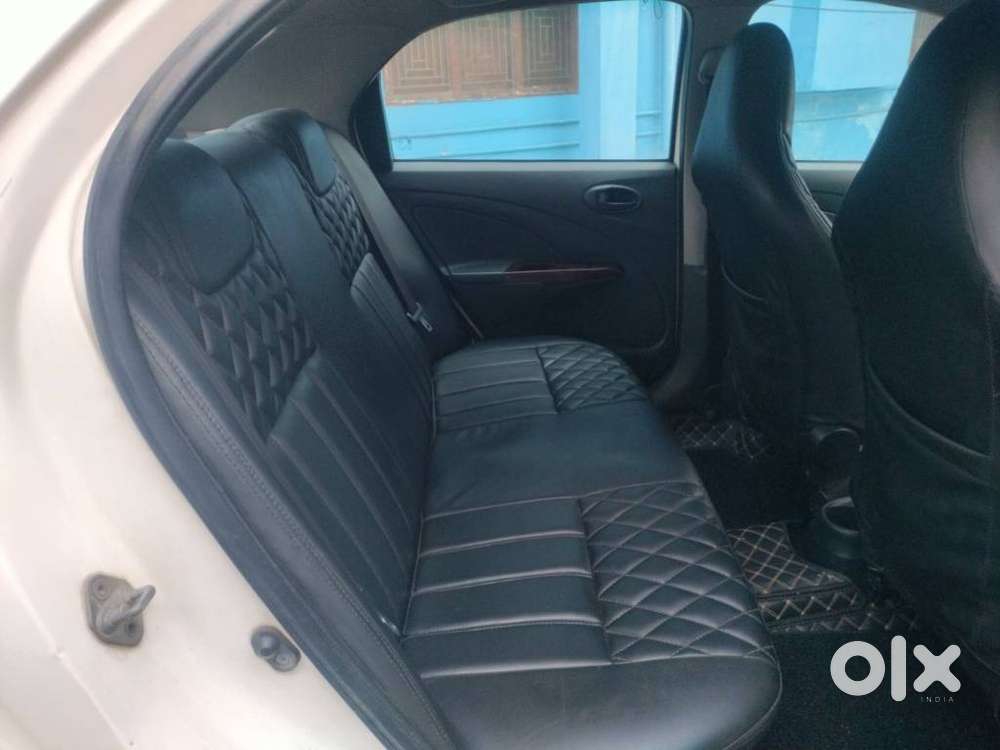 Toyota Etios, 2012, Petrol