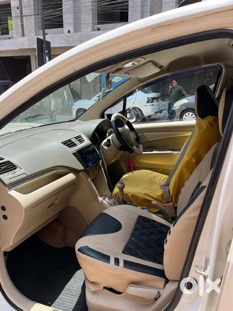 Maruti Suzuki Ertiga 2017 Diesel 288053 Km Driven