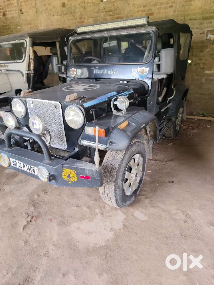 Mahindra Jeep Classic 1995