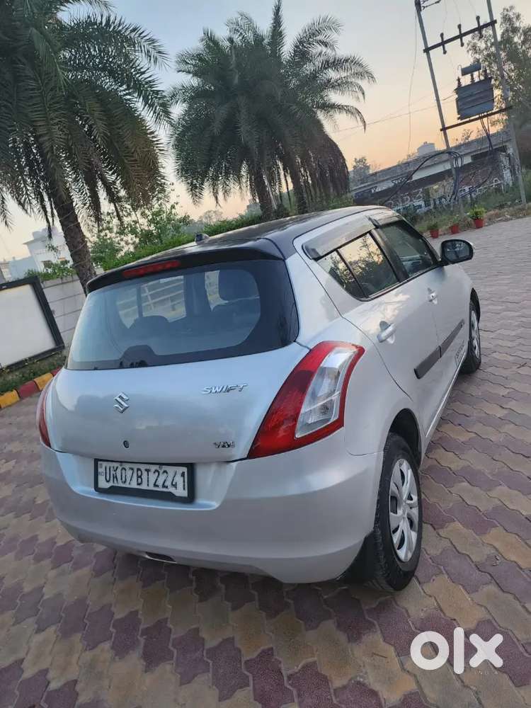 Maruti Suzuki Swift 2016 Diesel 65000 Km Driven