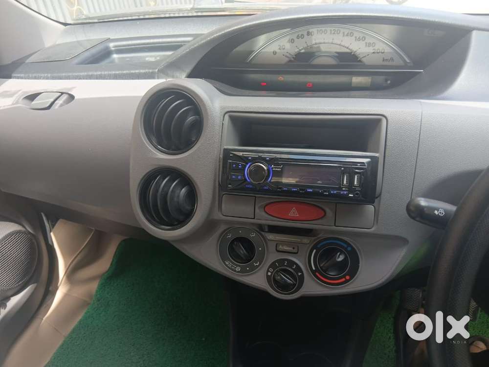 Toyota Etios 2011 Variant