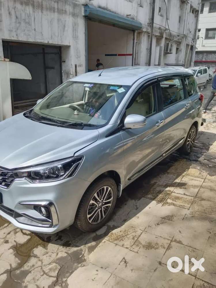 Maruti Suzuki Ertiga Zxi Cng 2024