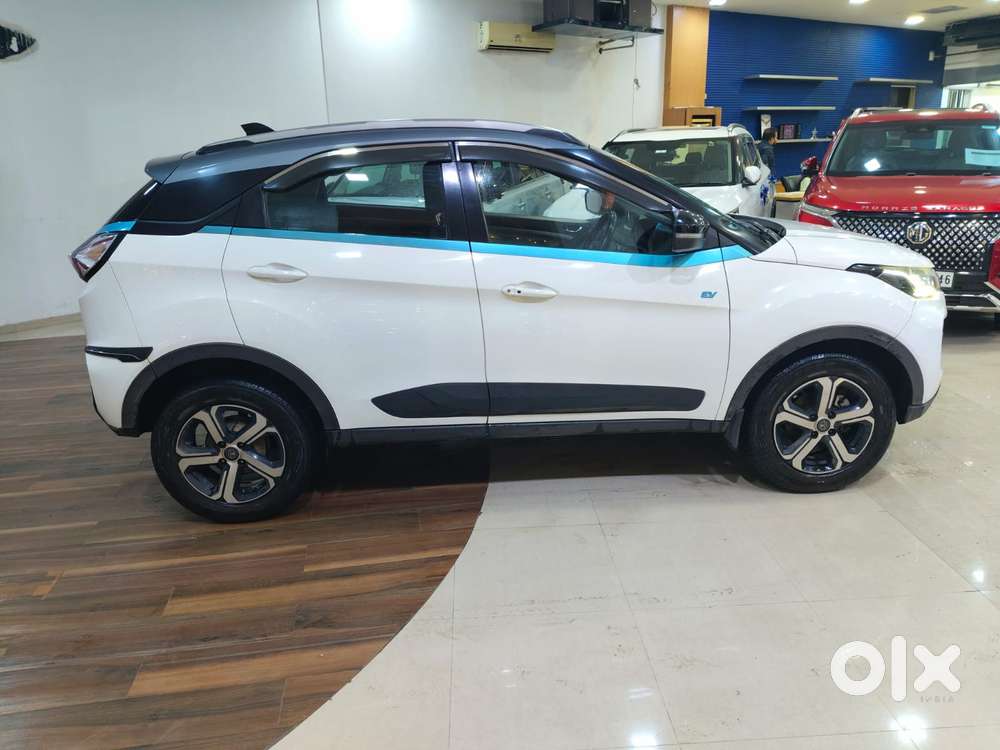 Tata Nexon Ev Xz Plus, 2022, Electric