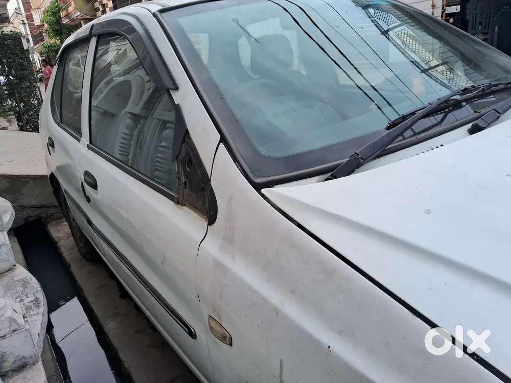 Tata Indigo Ecs 2017 Petrol Well Maintained