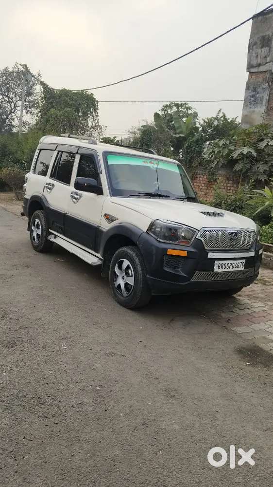 Mahindra Scorpio 2017