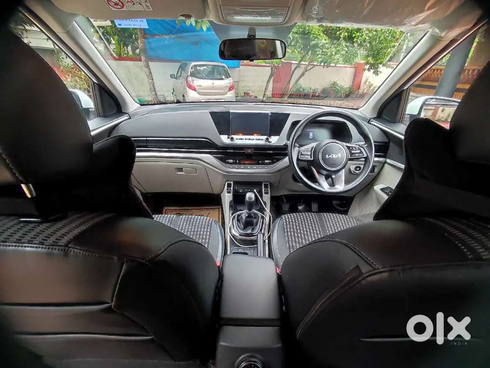 Kia Carens 2022 Petrol
