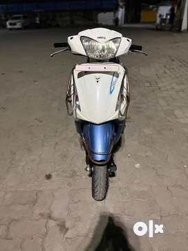 2016 Pleasure Second Hand Scooty for sale in India Used