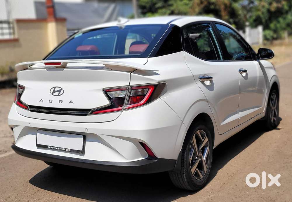 Hyundai Aura Sx (o) Manual, 2023, Cng & Hybrids