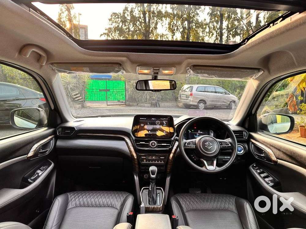 Maruti Suzuki Grand Vitara 1.5 Alpha Smart Hybrid At, 2022, Petrol