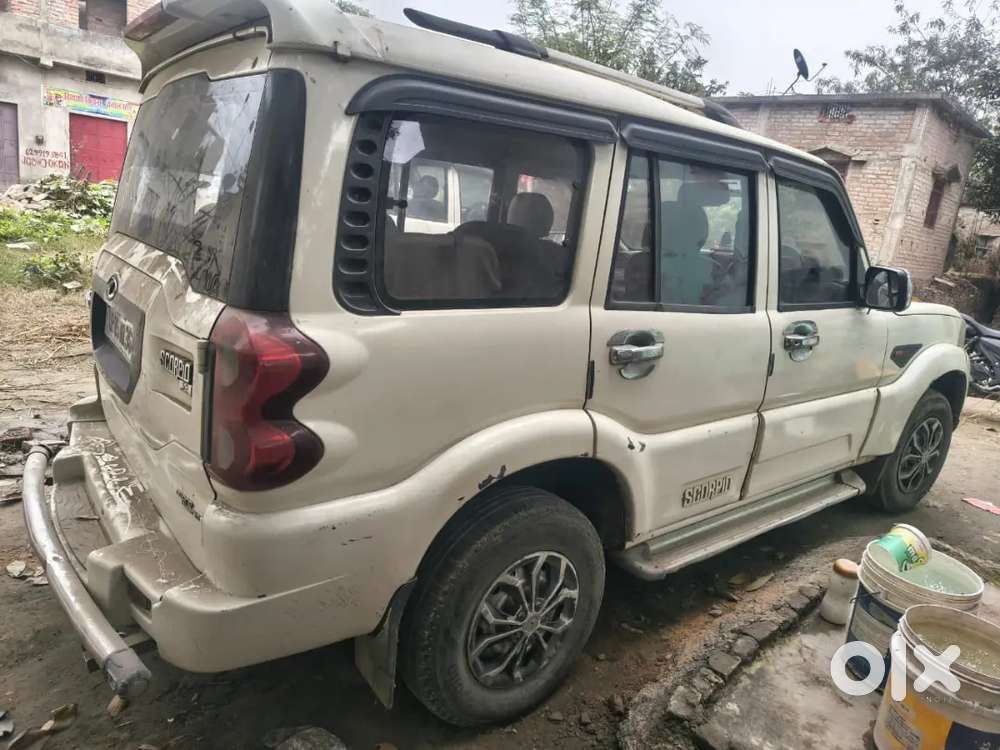 Mahindra Scorpio 2015 Diesel 178000 Km Driven