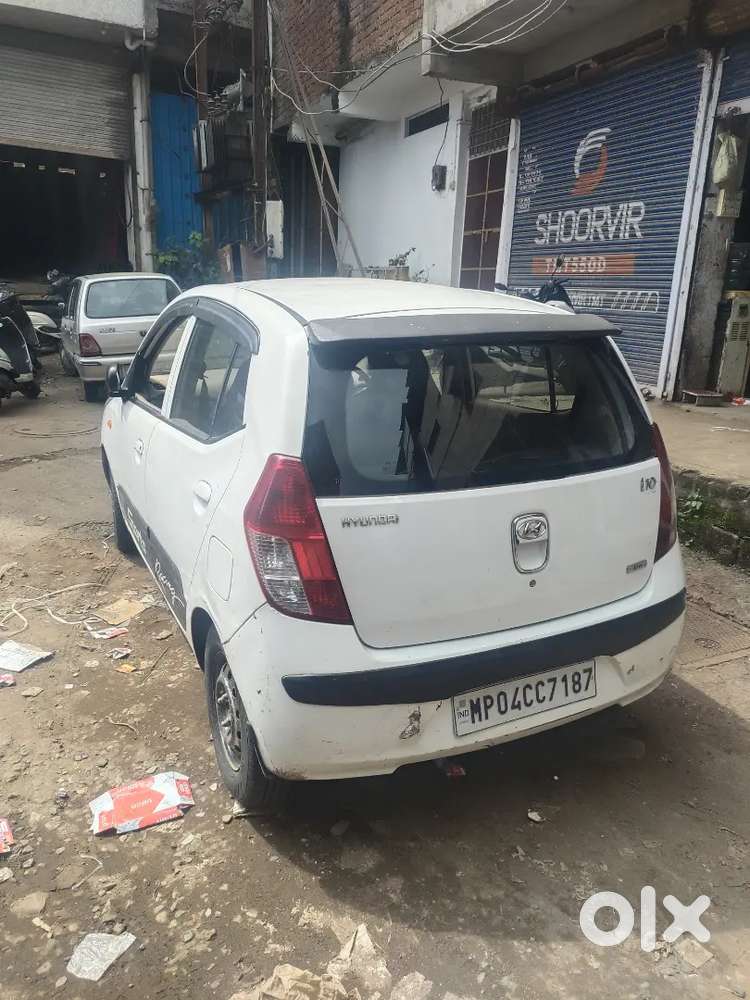 Hyundai I10 2009 Petrol + Lpg Well Maintained