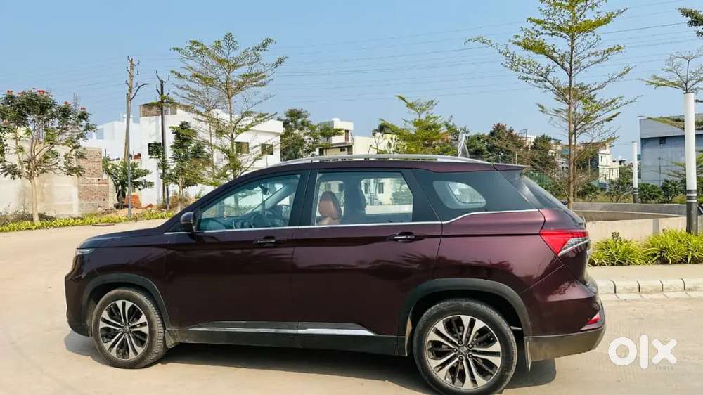 Mg Hector Plus 7 Seater Only 60,000 Driven With Service Record