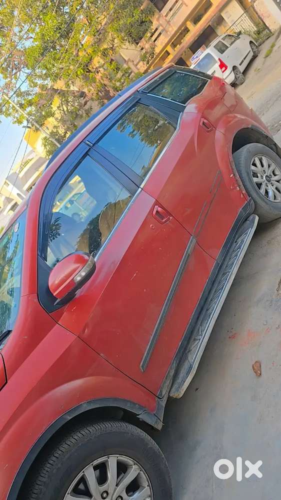 Mahindra Xuv500 2016 Diesel 87400 Km Driven