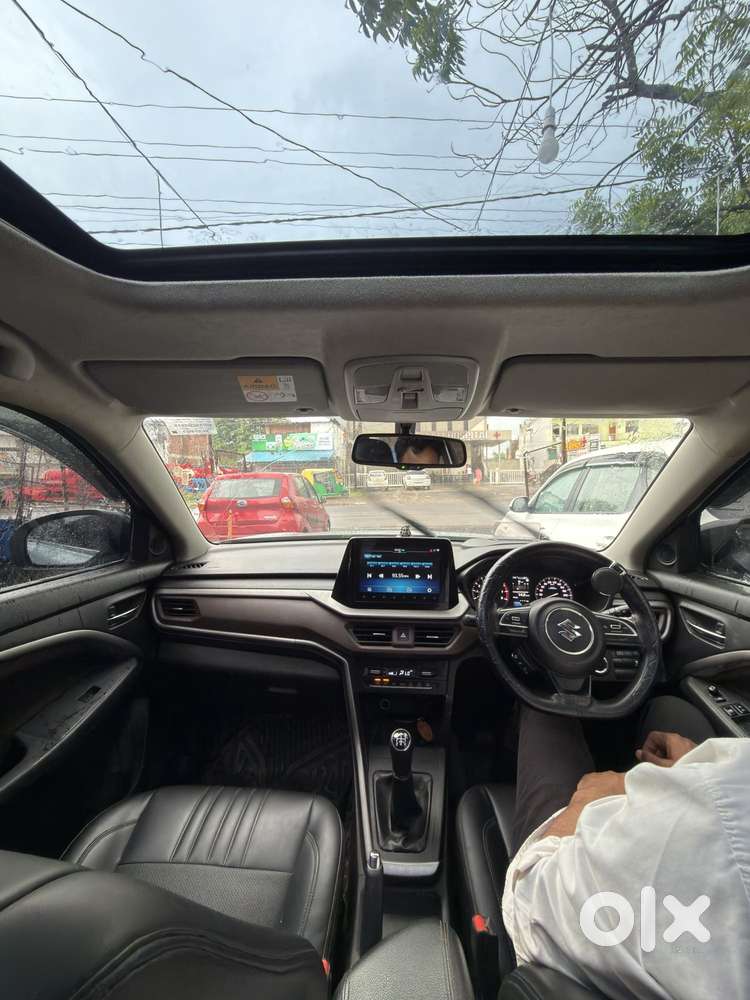 Maruti Suzuki Brezza 1.5 Zxi Plus Smart Hybrid, 2023, Petrol