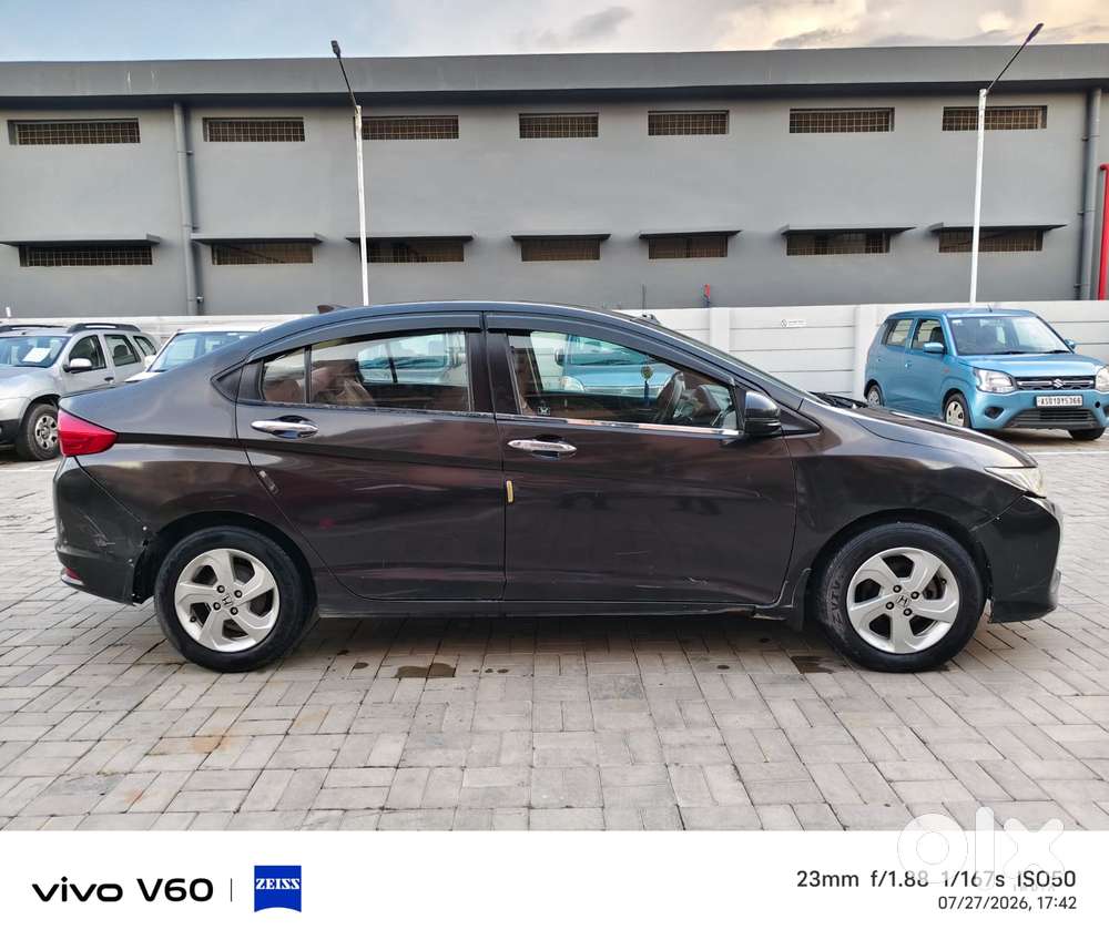 Honda City I Dtec V, 2015, Petrol