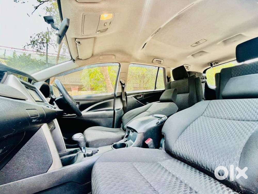 Toyota Innova Crysta 2.7 Gx At, 2018, Petrol