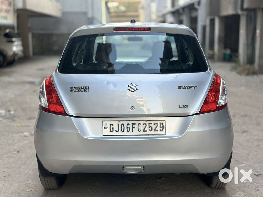 Maruti Suzuki Swift Lxi Option, 2012, Petrol