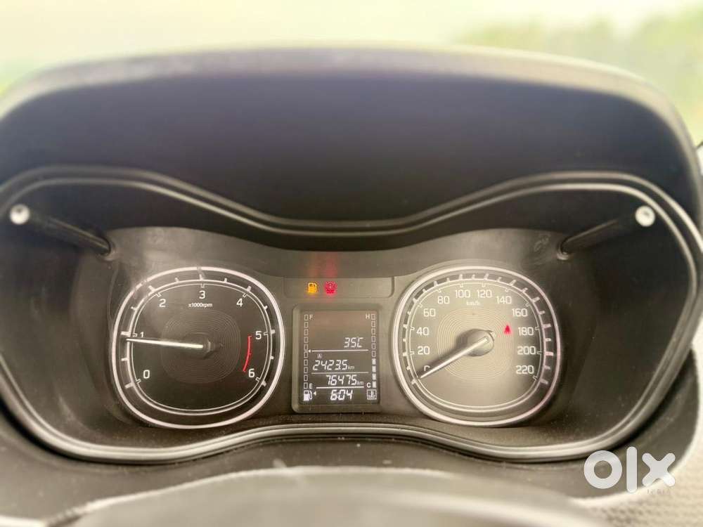 Maruti Suzuki Vitara Brezza Zdi+ Dual Tone Mt, 2018, Diesel