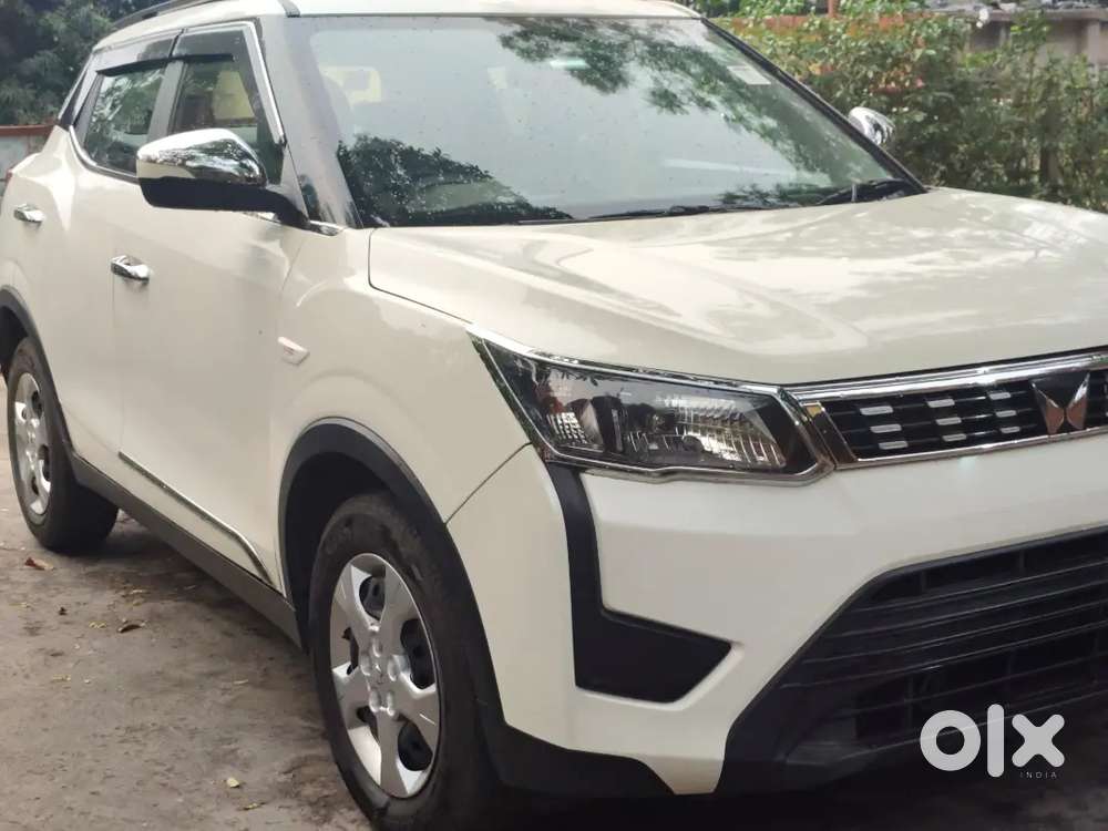 Mahindra Xuv300 2023 Diesel Well Maintained, New With Less Than 20k Km