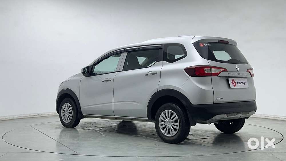 Renault Triber Rxe, 2023, Petrol
