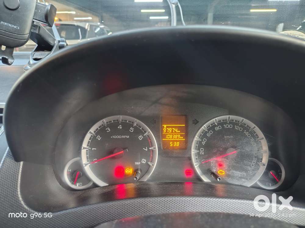 Maruti Suzuki Swift Vxi + Manual, 2014, Petrol