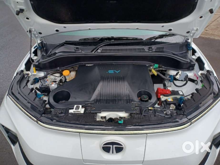 Tata Punch Ev Empowered Lr, 2025, Electric