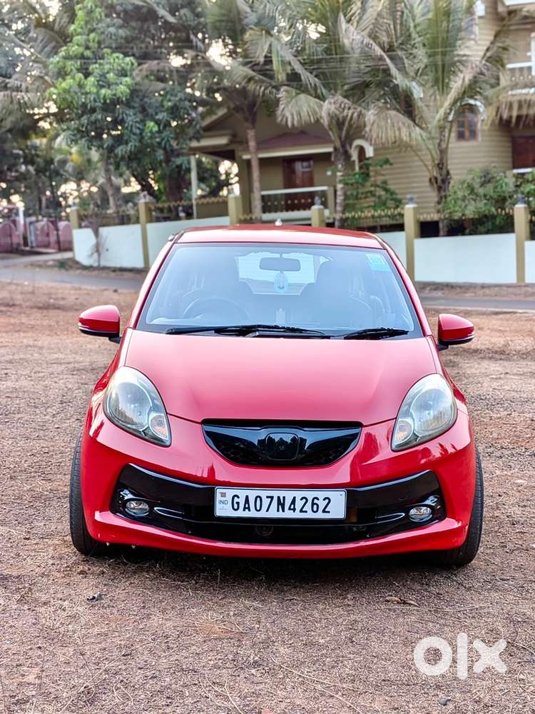 Honda Brio 2015 Petrol Well Maintained