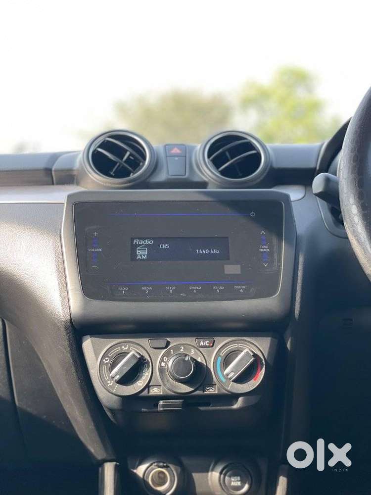 Maruti Suzuki Swift 1.2 Vxi (o), 2022, Petrol