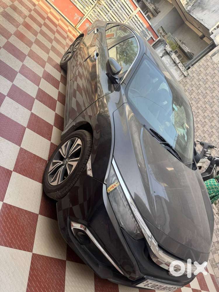 Honda Civic 2019 Cng & Hybrids 100000 Km Driven