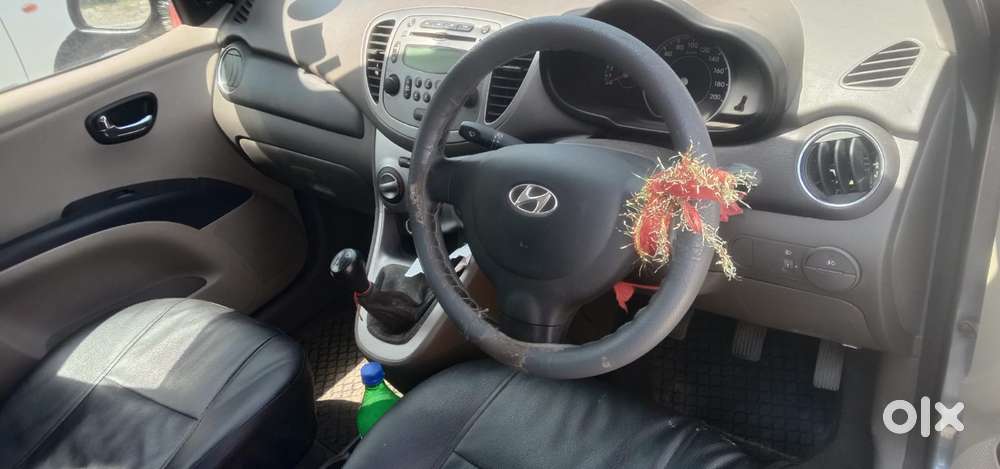 Hyundai I10 Sportz, 2015, Petrol