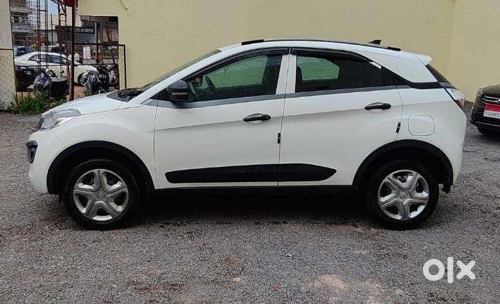 Tata Nexon 1.2 Petrol, 2020, Petrol