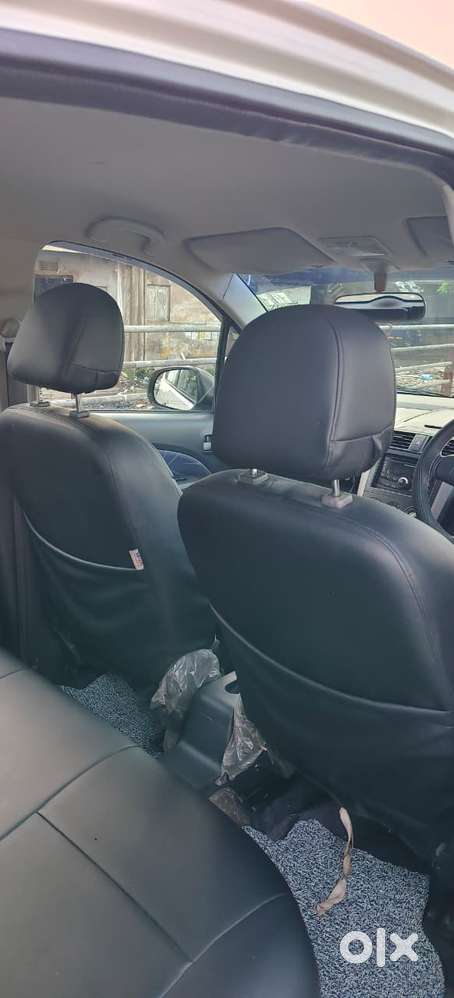 Maruti Suzuki Ritz Vxi, 2011, Petrol