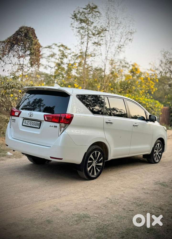 Toyota Innova Crysta [2020-ongoing] 2.4 Zx At 7 Str, 2023, Diesel