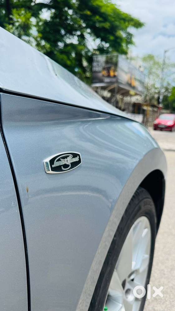 2016 Skoda Superb Petrol