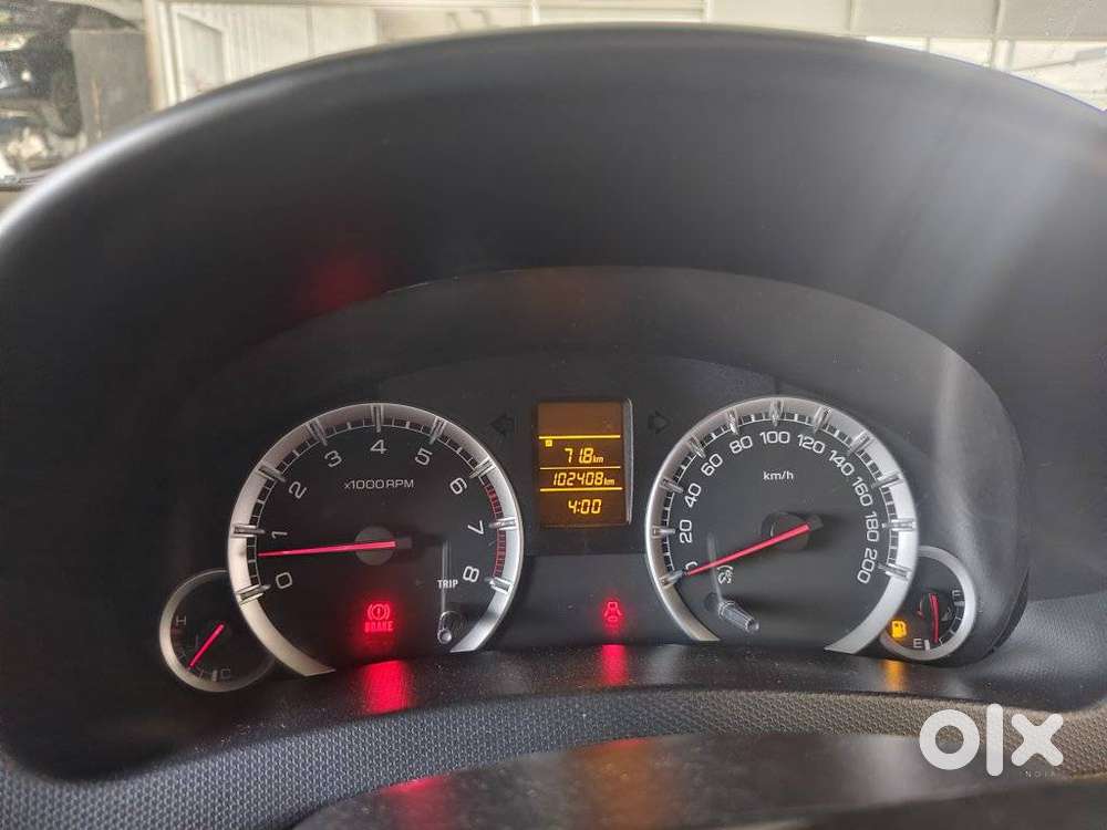 Maruti Suzuki Swift Dzire 1.2 Vxi Bsiv, 2014, Petrol