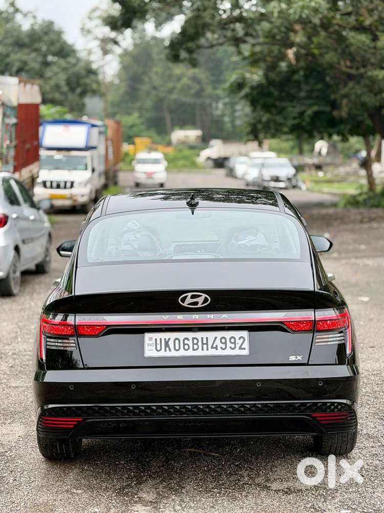 Hyundai Verna 1.5 Sx Vtvt, 2023, Petrol