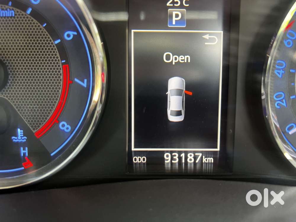 Toyota Corolla Altis 1.8 G Cvt, 2017, Petrol