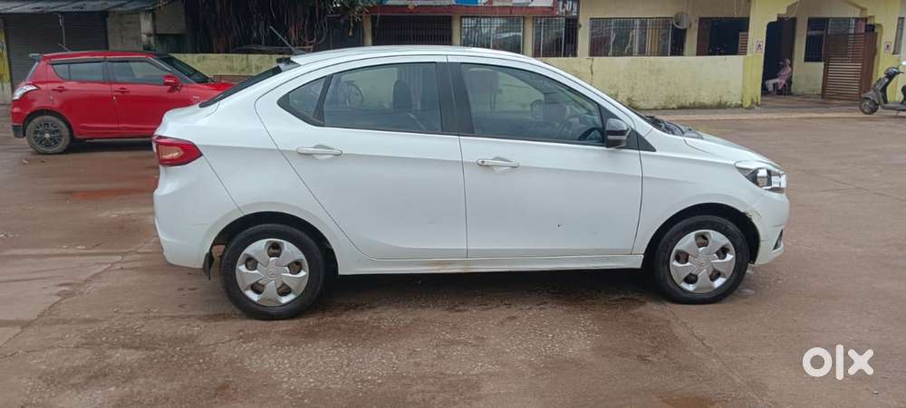Tata Tigor 1.2 Revotron Xt, 2018, Petrol