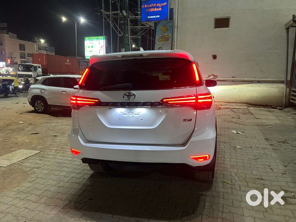 Toyota Fortuner Sigma 4  Automatic