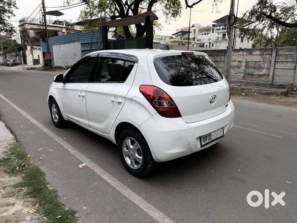 Hyundai I20 2010-2012 1.2 Sportz Option, 2011, Petrol