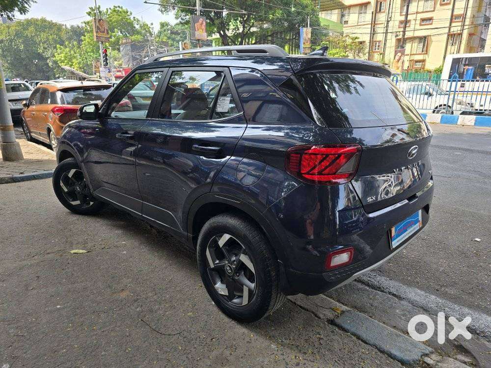 Hyundai Venue 1.0 Sx (o) Turbo Imt, 2021, Petrol